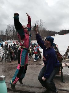 Super 80s-style high five at 80s Day Loon